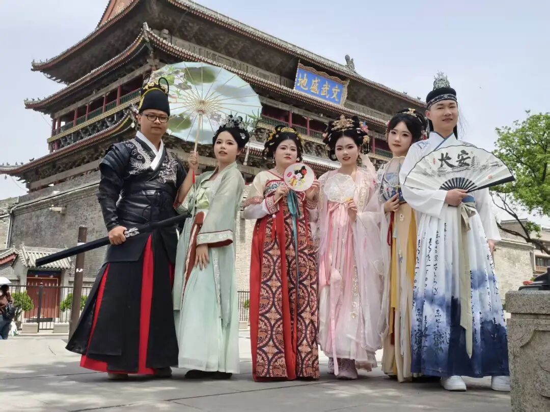 英国上市公司365