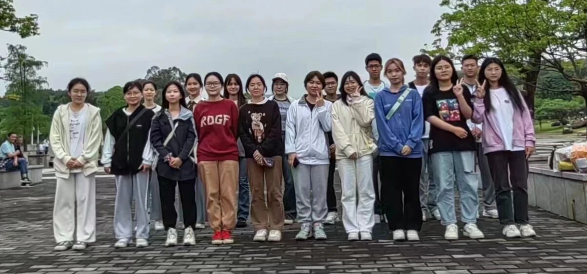 英国上市公司365